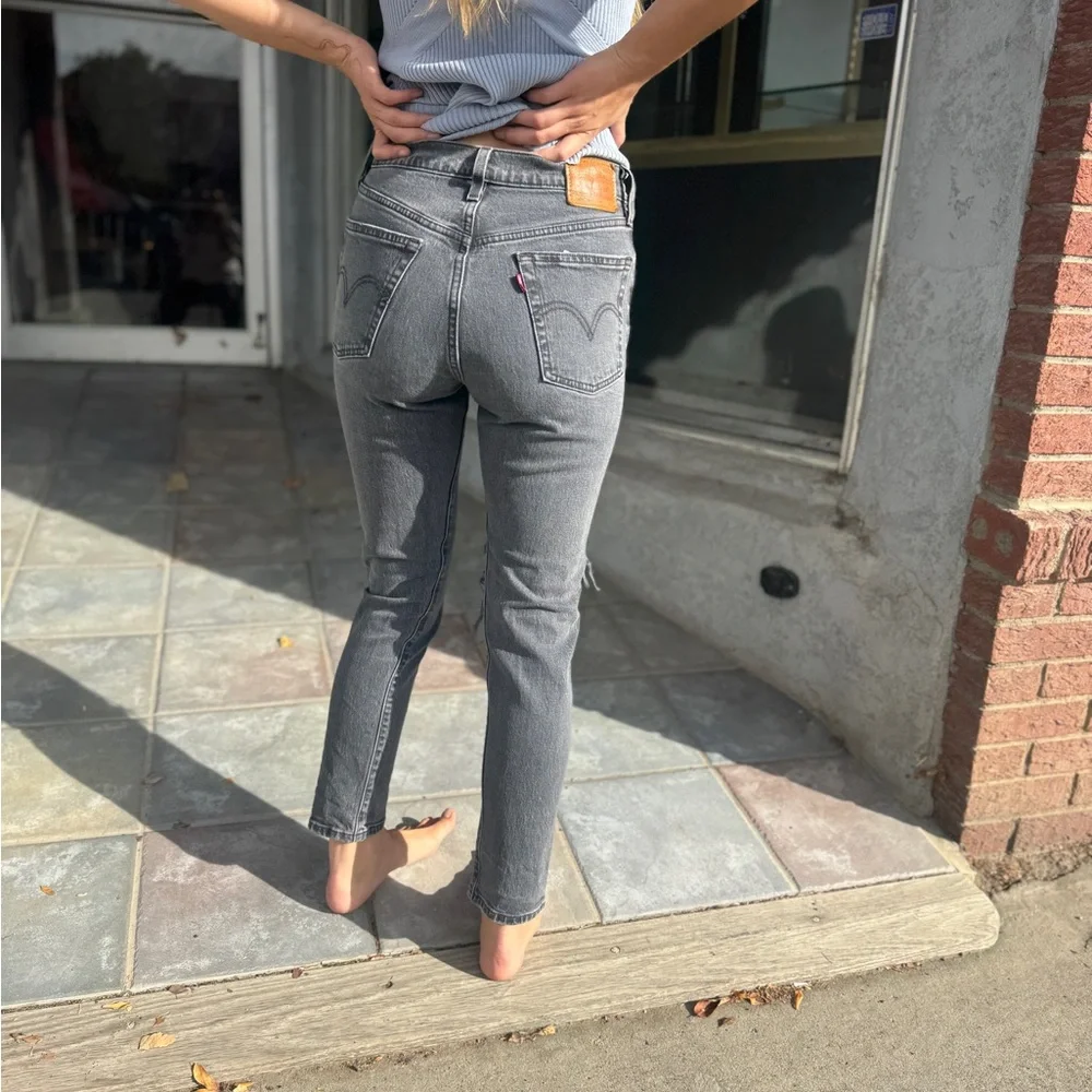 Levi's Premium 501 Washed Black Button Fly Distressed Skinny Jeans 26/28 - Picture 6 of 15